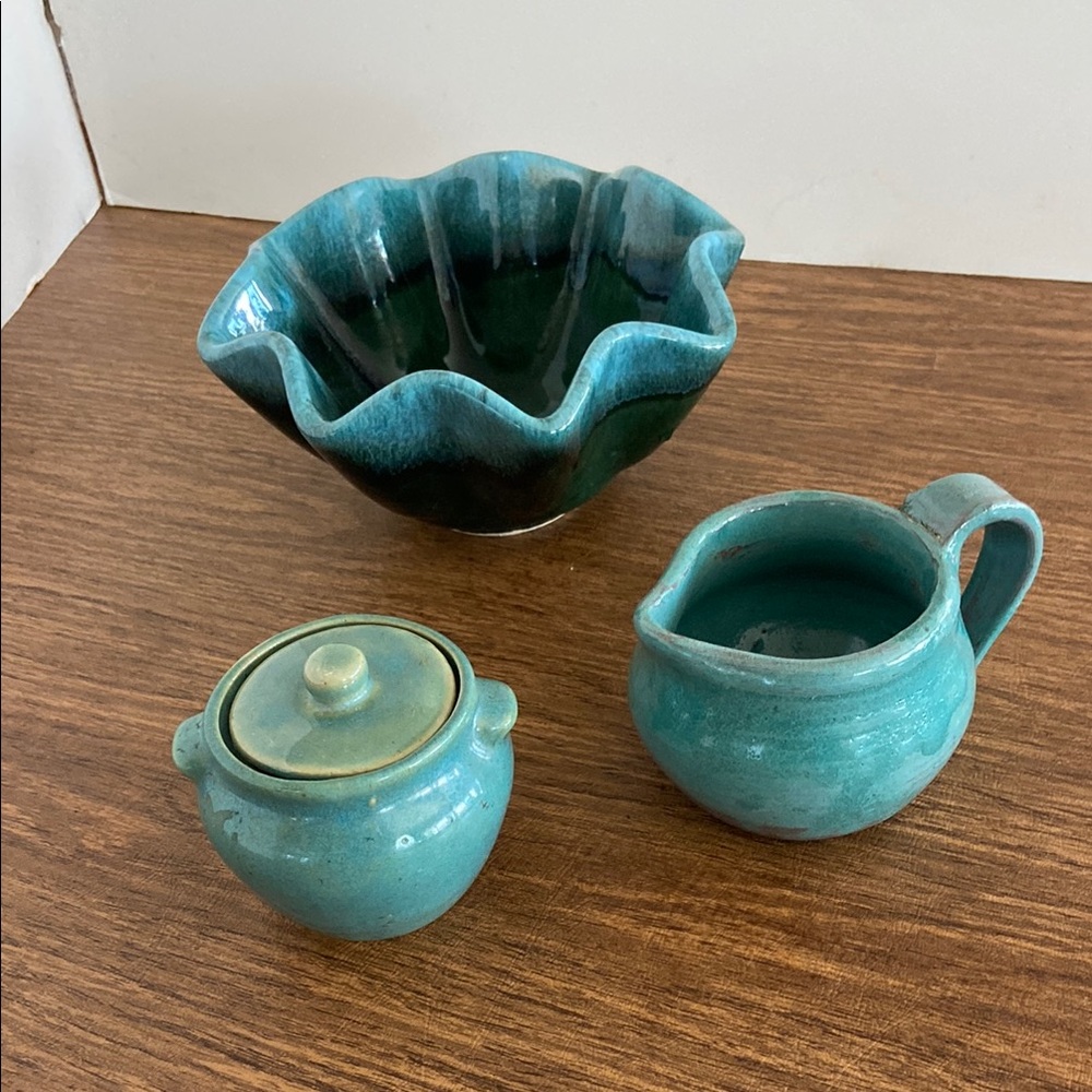 Hull Ruffled Bowl and Hand Crafted Creamer and Sugar Bowl with lid